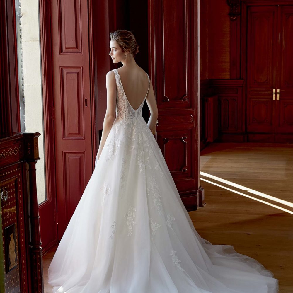 Collection Divina Sposa - Dress DS 232-12 - La Mariée enchantée